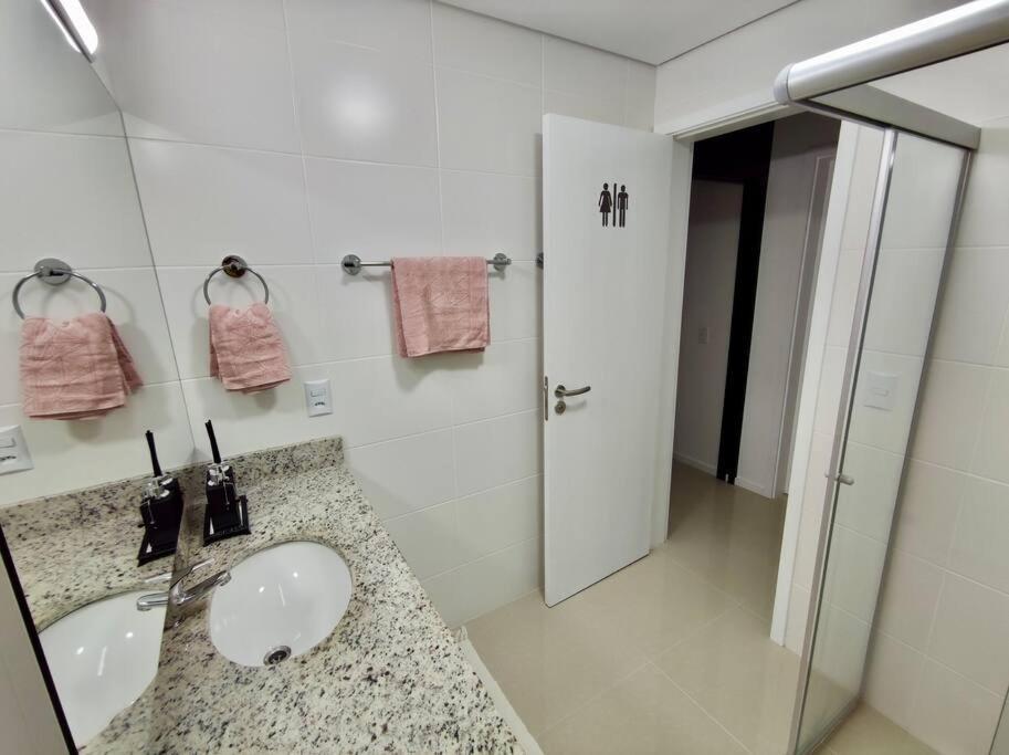 Beach Apartment Villas Do Campeche Флорианополис Экстерьер фото
